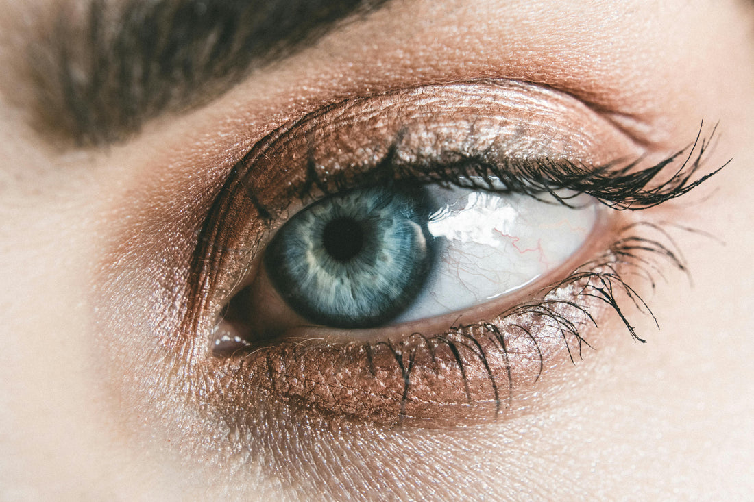 Comment faire pousser ses cils naturellement ?